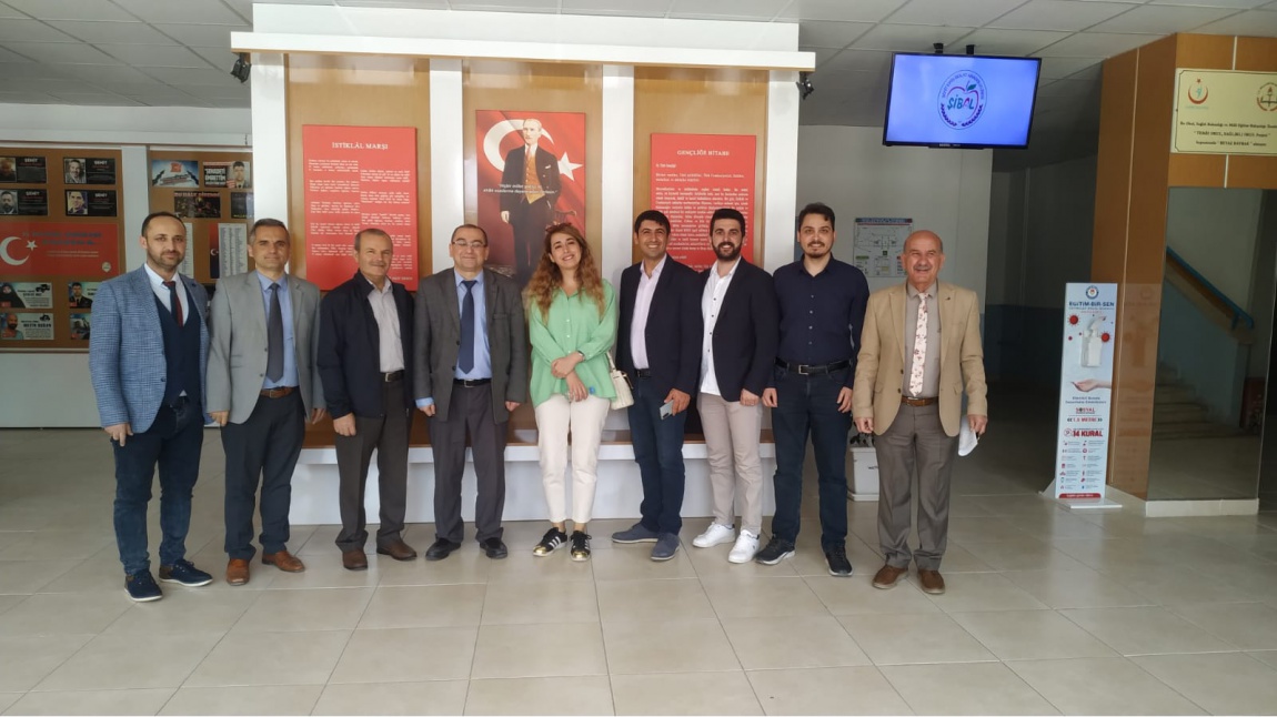 Amasya Üniversitesi Mimarlık ve Mühendislik Fakültesinden Okulumuza Ziyaret